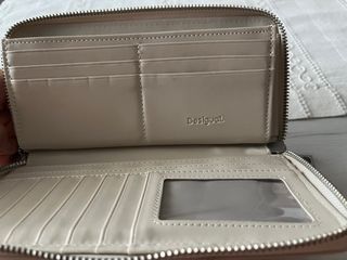 Cartera Desigual beige