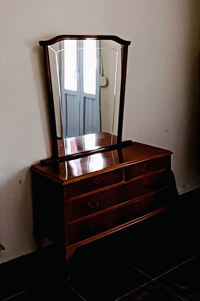 Aparador vintage madera marrón