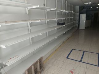 Estantería  metálica muy fuerte  tienda completa