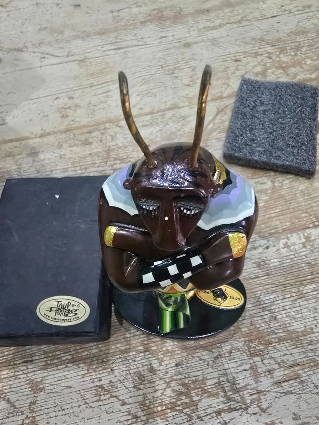 Statua Toro Tom Drag taurus zodiac