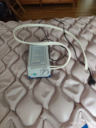 Cama + Colchón antiescaras hospitalario electrica
