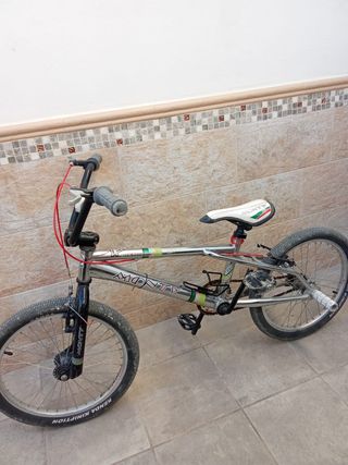 BMX Monty 139 - Bicicleta usada