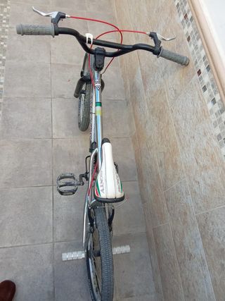 BMX Monty 139 - Bicicleta usada