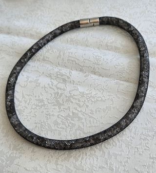 Collar Swarovski Stardust negro