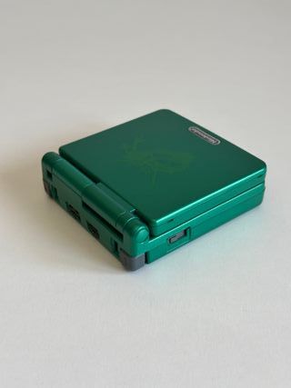 Game Boy Advance SP 