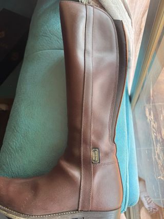 Botas LAZO Y DUQUE Marrón. Valverde del camino.