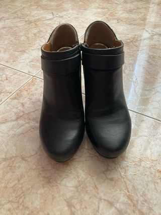 Botines negros tacón 