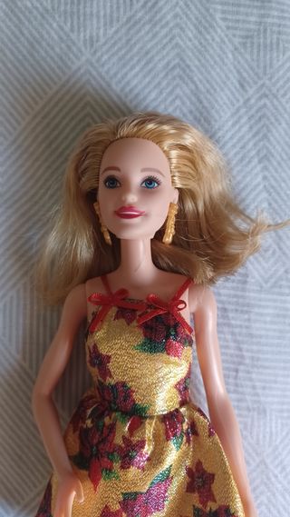 Muñeca Barbie fiesta