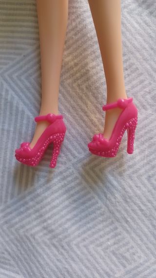 Muñeca Barbie fiesta
