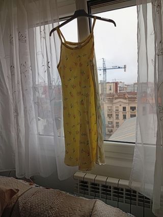Conjunto de bata y camisón 
