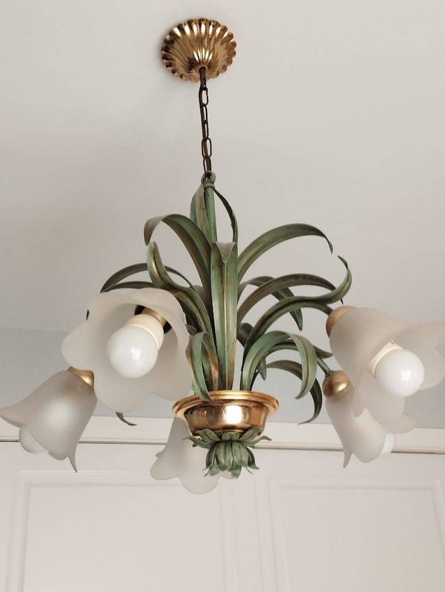 Lámpara Dormitorio  y lamparitas a juego