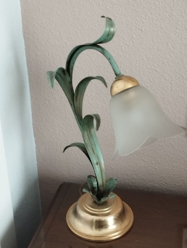 Lámpara Dormitorio  y lamparitas a juego