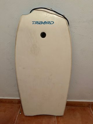 tabla bodyboard Tribord color azul. 