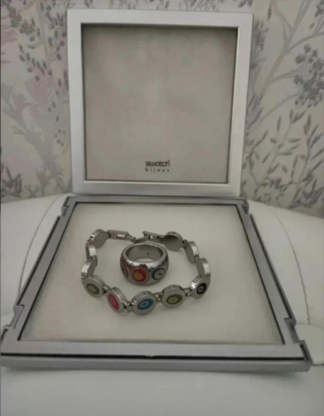  Pulsera y anillo multicolor "Swatch"