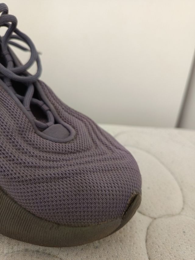 Zapatillas Adidas grises - urbanas