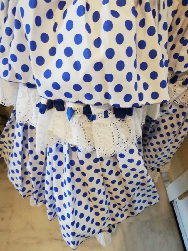 Traje gitana lunares azul blanco