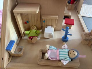 Casa Muñecas Madera 4 Pisos, se puede hacer 2 y 2.