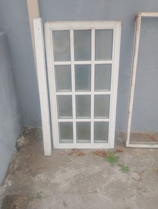Ventana aluminio blanco 12 paneles
