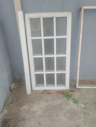 Ventana aluminio blanco 12 paneles