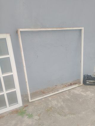 Ventana aluminio blanco 12 paneles