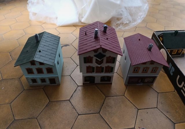 Casas para decorar una maqueta