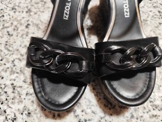 Sandalias cuña Marco Tozzi 37