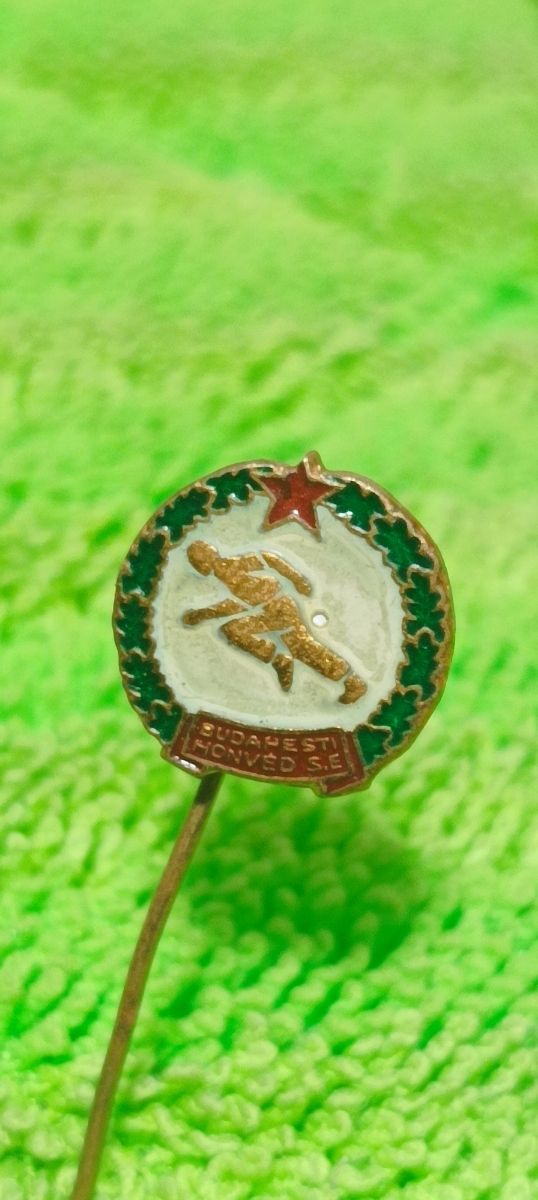 Pin Budapest de Belgrado