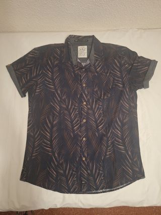 Camisa Koröshi XL - Azul y marrón