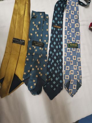 8 Corbatas de seda | Colores varios