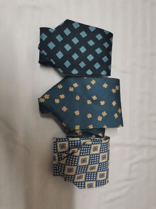 8 Corbatas de seda | Colores varios