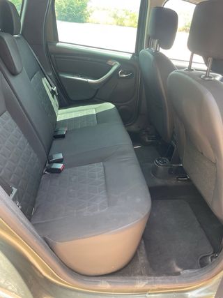 Dacia Duster 2015