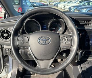 💶SIN ENTRADA 275€ 🚗Toyota Auris 2018