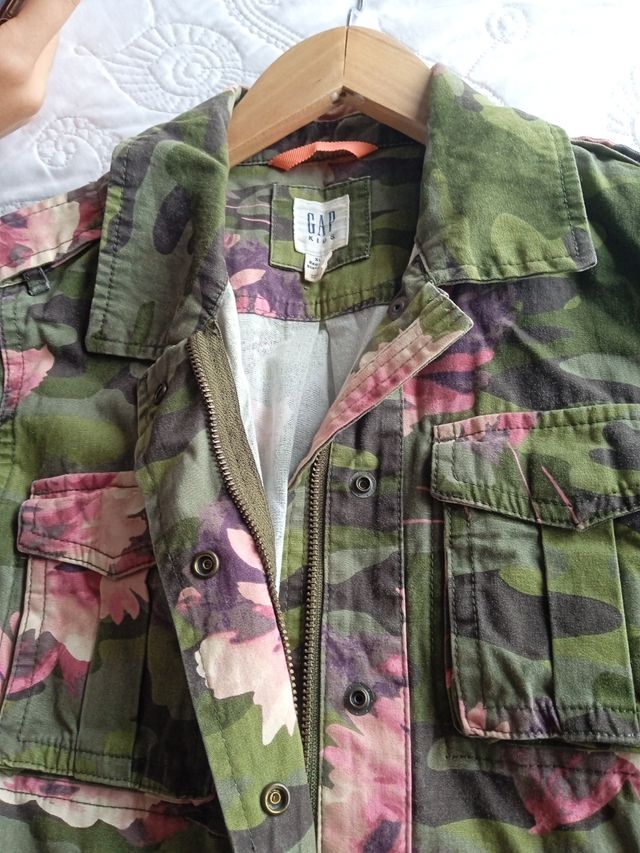 Chaqueta GAP camuflaje floral