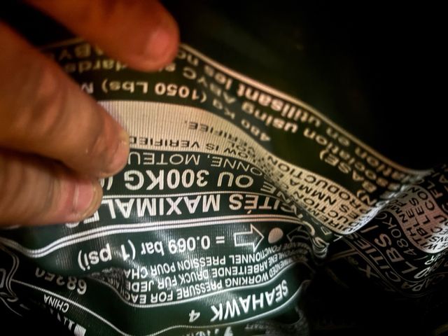 Barca hinchable Intex Seahawk 4