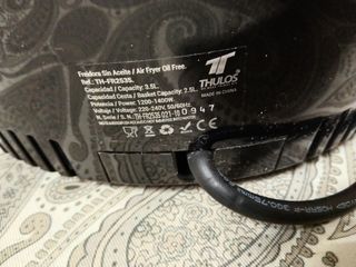 Freidora aire sin aceite Thulos poco uso