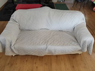 Sofá blanco de tela