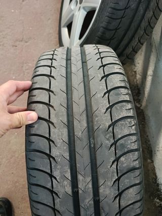 4 Llantas Audi 17" con neumáticos
