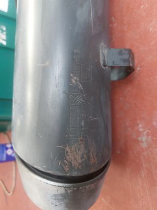 Escape Suzuki Burgman 400 (2008) k7