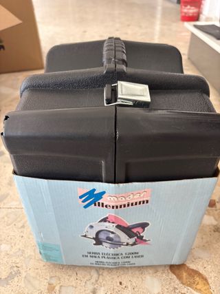 Sierra circular 1200W - Millennium con láser