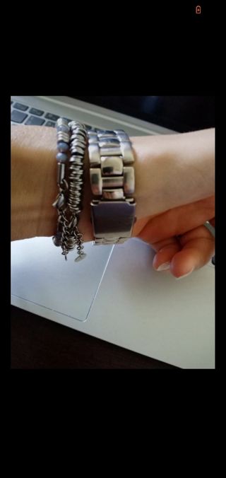 2 Orologi da polso similcartier