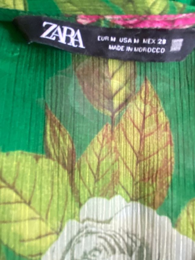 Vestido Zara flores verde