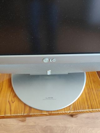 TV LCD LG 20" Gris Plata