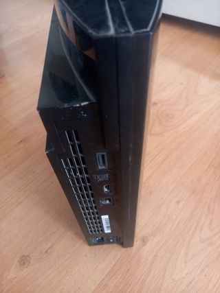 PS3 (PlayStation 3) 160GB - Buen estado con mando