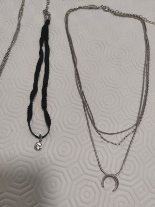 (A86) Set di 11 Collane e Braccialetti, caviglere