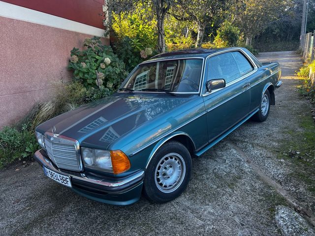Mercedes-Benz 230ce 1980
