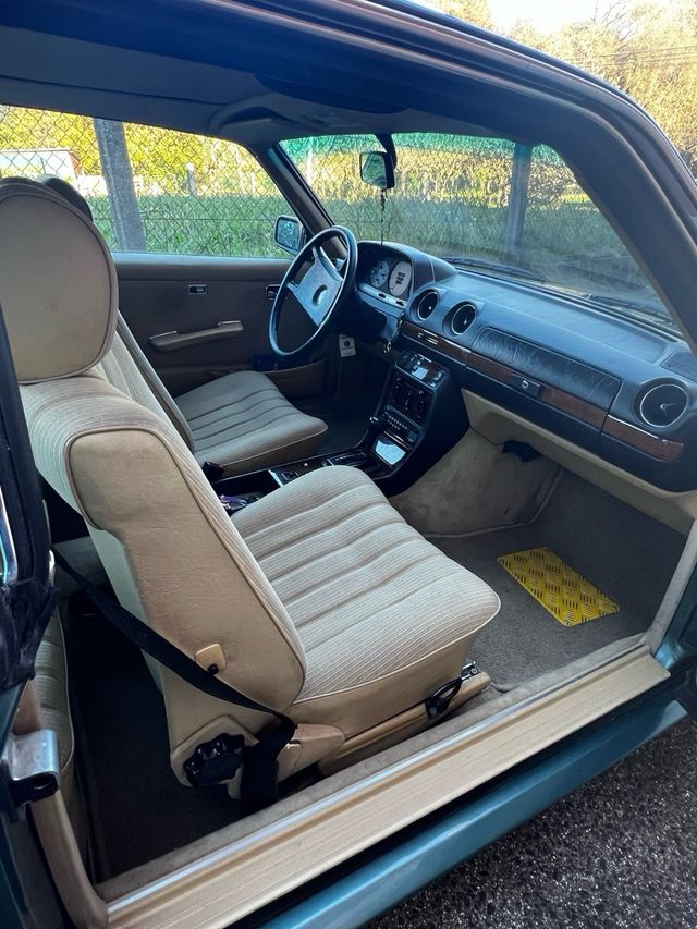 Mercedes-Benz 230ce 1980