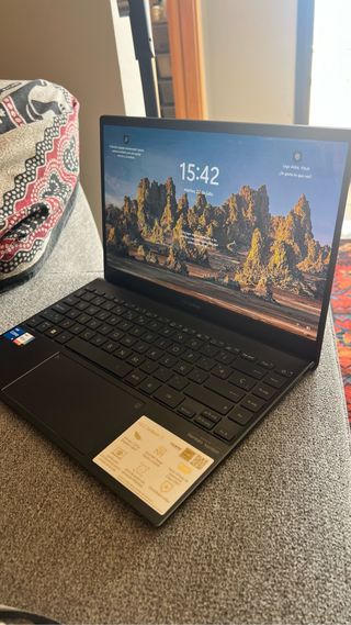 Asus Zenbook OLED 14