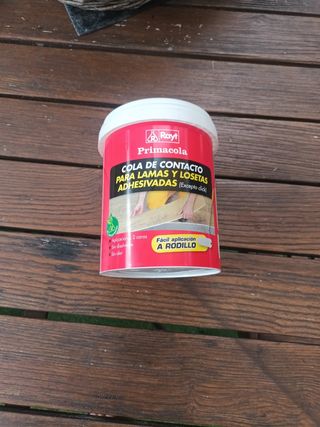 Cola contacto Primacola Rayt, para suelos.