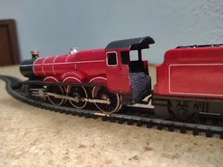 Tren HO locomotora + 4 vagones