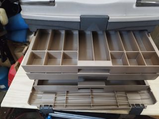 Caja pesca robusta